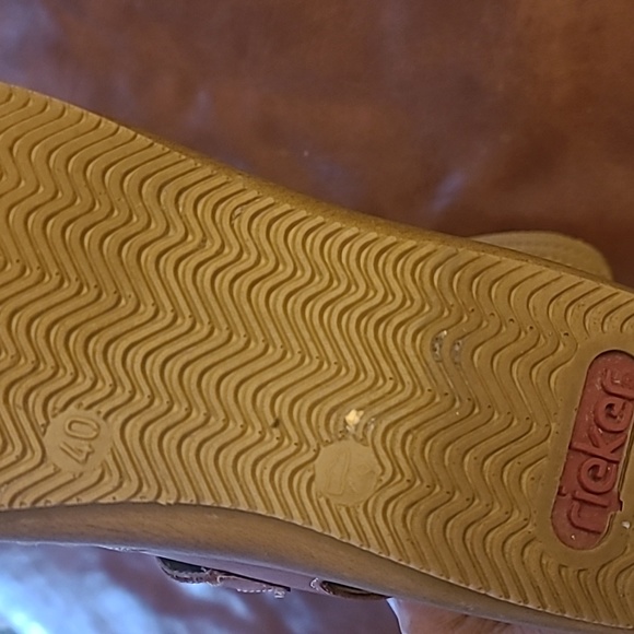 🦋Excellent Rieker Mary Jane Shoes🦋 - Picture 3 of 10